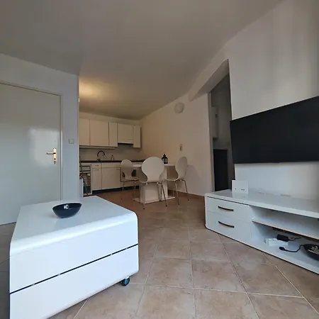 Apartment Marin