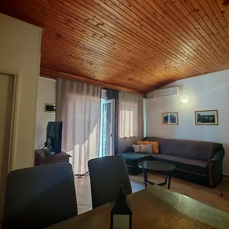 Marin 公寓 迪斯诺