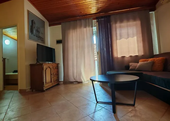 Апартаменты Marin Тисно