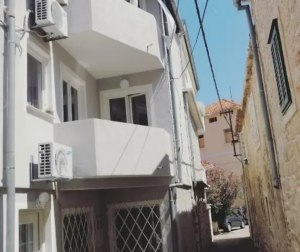 Marin Апартаменты *